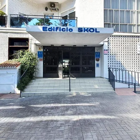 Apartament Skol 329 - Spacious Beachfront With Sea Views *