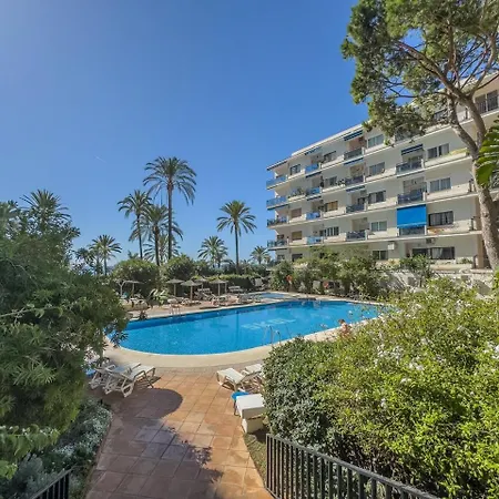 Apartament Skol 329 - Spacious Beachfront With Sea Views *