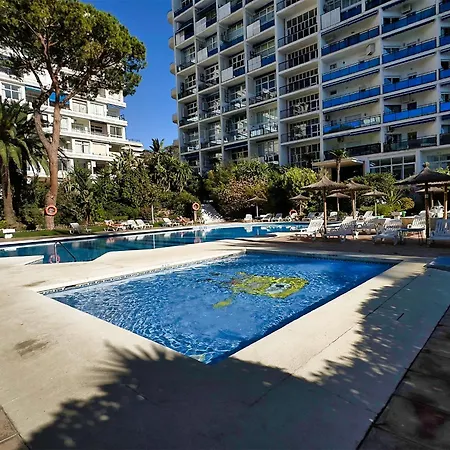 Apartament Skol 329 - Spacious Beachfront With Sea Views