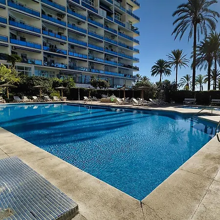 Apartament Skol 329 - Spacious Beachfront With Sea Views *